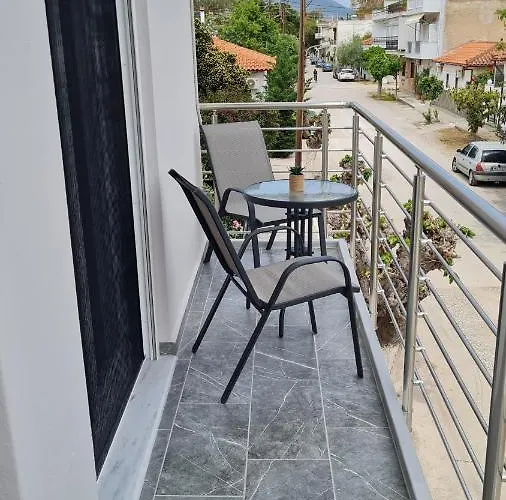 Ek9 * Eretria (Evia)